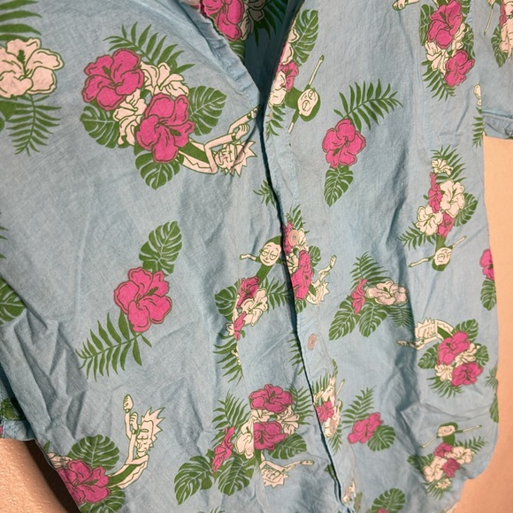 Rick and Morty Men’s Shirt Size M - Picture 2 of 5